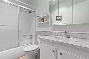 308 NE 17th Ave, Boynton Beach, FL 33435 - Photo 25