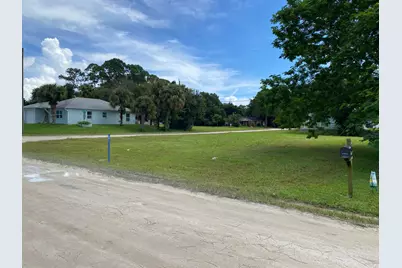 1206 17th Avenue SW, Vero Beach, FL 32962 - Photo 5