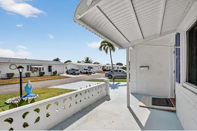 2009 SW 15th Street, Boynton Beach, FL 33426 - Photo 7