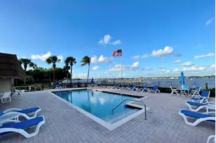 825 Center St, Jupiter, FL 33458 - Photo 17