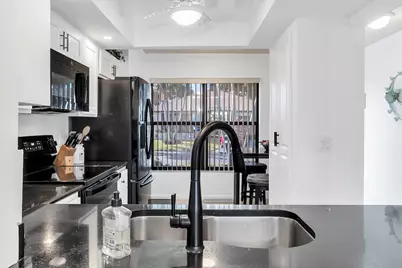 6119 Lakemont Circle, Greenacres, FL 33463 - Photo 17