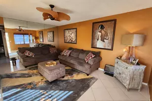 113 Mansfield C, Boca Raton, FL 33434 - Photo 3