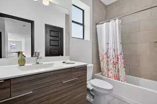 15505 NW 89th Ct, Hialeah, FL 33018 - Photo 31