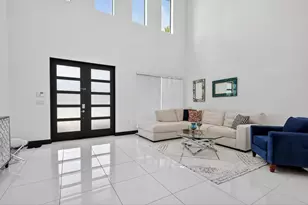 15505 NW 89th Ct, Hialeah, FL 33018 - Photo 7