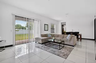 15505 NW 89th Ct, Hialeah, FL 33018 - Photo 15