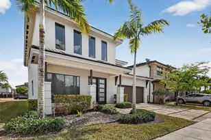 15505 NW 89th Ct, Hialeah, FL 33018 - Photo 3