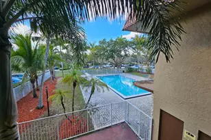 120 Sparrow Dr, Royal Palm Beach, FL 33411 - Photo 3