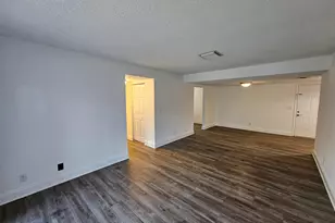 120 Sparrow Dr, Royal Palm Beach, FL 33411 - Photo 7