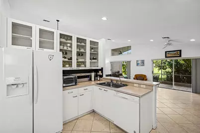 10551 Tropical Breeze Lane, Boynton Beach, FL 33437 - Photo 25