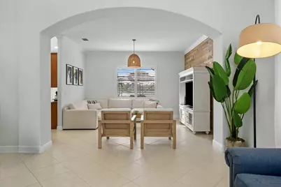 1386 Beacon Circle, Wellington, FL 33414 - Photo 3