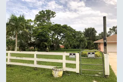 8251 Bowie Way, Lake Worth, FL 33467 - Photo 9