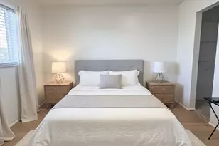 2886 E Fernley Dr E, West Palm Beach, FL 33415 - Photo 5