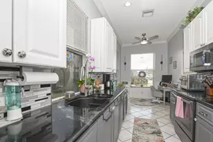 156 NW Bentley Cir, Port Saint Lucie, FL 34986 - Photo 13