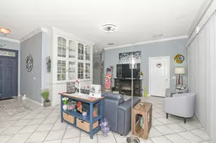 156 NW Bentley Cir, Port Saint Lucie, FL 34986 - Photo 19