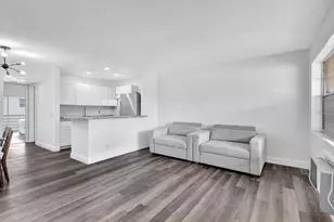 211 Sheffield I, West Palm Beach, FL 33417 - Photo 5