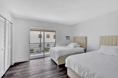 211 Sheffield I, West Palm Beach, FL 33417 - Photo 9