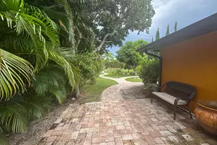 1257 SE Airoso Blvd, Port Saint Lucie, FL 34983 - Photo 1