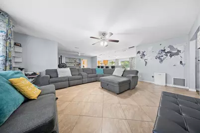 115 NE Caprona Avenue, Port Saint Lucie, FL 34983 - Photo 5