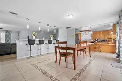 115 NE Caprona Avenue, Port Saint Lucie, FL 34983 - Photo 9