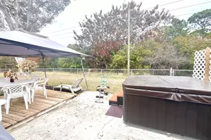 1331 Barefoot Cir, Sebastian, FL 32976 - Photo 31