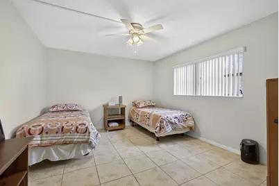 72 Plymouth I, West Palm Beach, FL 33417 - Photo 13