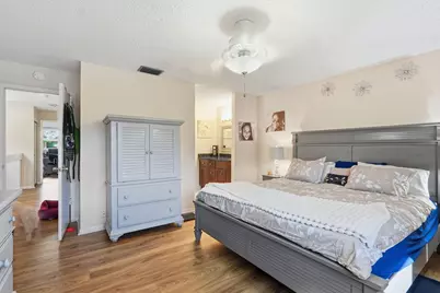 2049 NW 45th Avenue, Coconut Creek, FL 33066 - Photo 11