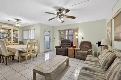 71 Plymouth I, West Palm Beach, FL 33417 - Photo 3