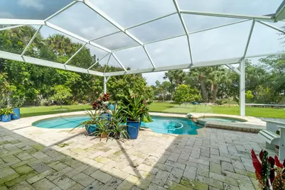 1714 Coconut Drive, Fort Pierce, FL 34949 - Photo 25