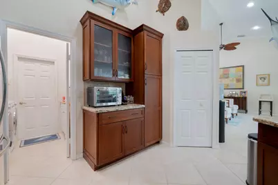 1714 Coconut Drive, Fort Pierce, FL 34949 - Photo 11