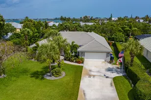 1714 Coconut Dr, Fort Pierce, FL 34949 - Photo 37