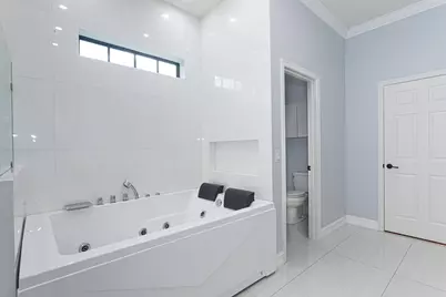 3352 Siena Circle, Wellington, FL 33414 - Photo 27