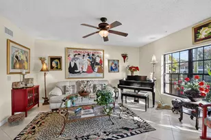 3249 Jog Park Dr, Greenacres, FL 33467 - Photo 5