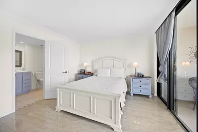 2425 Presidential Way #Ph2, West Palm Beach, FL 33401 - Photo 23