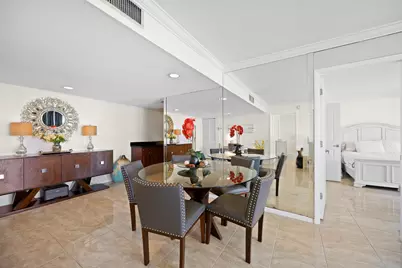 2425 Presidential Way #Ph2, West Palm Beach, FL 33401 - Photo 13