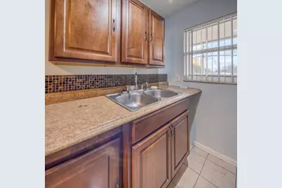 111 N L Street #8, Lake Worth Beach, FL 33460 - Photo 7