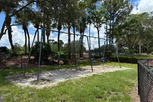 369 River Bluff Ln, West Palm Beach, FL 33411 - Photo 33