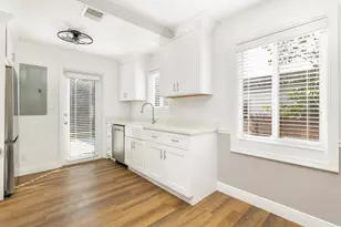 922 Upland Rd, West Palm Beach, FL 33401 - Photo 5