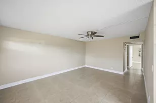 476 Fanshaw L, Boca Raton, FL 33434 - Photo 3