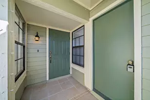 1532 SE Gurley Ct, Port Saint Lucie, FL 34952 - Photo 7