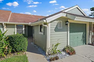 1532 SE Gurley Ct, Port Saint Lucie, FL 34952 - Photo 5