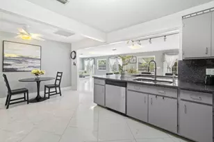 1837 16th Ave N, Lake Worth Beach, FL 33460 - Photo 9