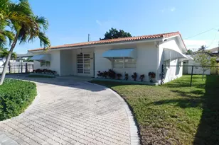 7614 S Olive Ave, West Palm Beach, FL 33405 - Photo 1