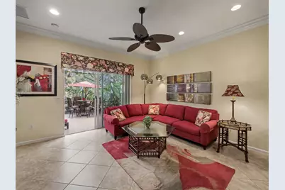 7641 Jewelwood Drive, Boynton Beach, FL 33437 - Photo 5