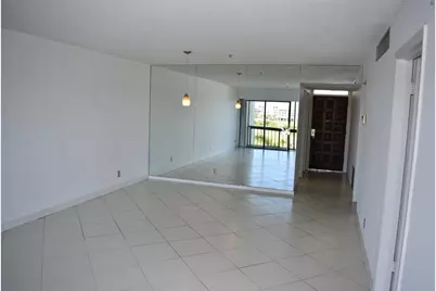 3000 Presidential Way #503, West Palm Beach, FL 33401 - Photo 3