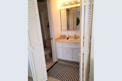 2000 Presidential Way #2006, West Palm Beach, FL 33401 - Photo 13