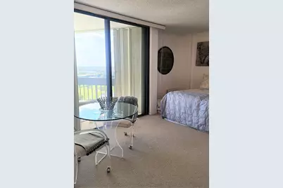 2000 Presidential Way #2006, West Palm Beach, FL 33401 - Photo 11