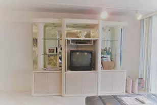 2000 Presidential Way, West Palm Beach, FL 33401 - Photo 9