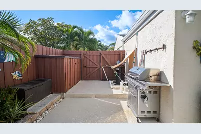 4643 Appaloosa Street, West Palm Beach, FL 33417 - Photo 23