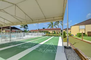 321 Knotty Pine Cir, Greenacres, FL 33463 - Photo 37