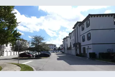 9052 Gulf Run Way #C6, Lake Worth, FL 33467 - Photo 5